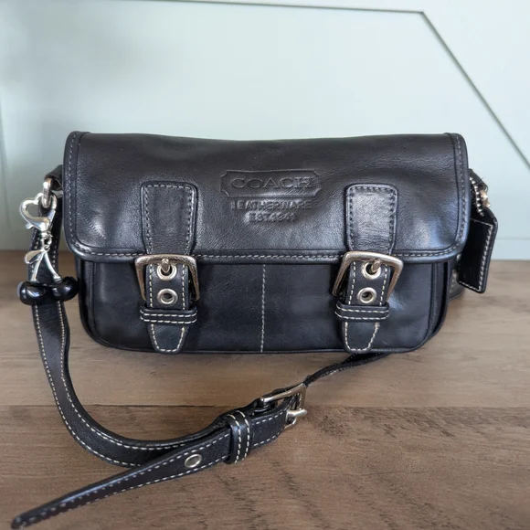 Vintage Coach Bleecker Double Buckle Crossbody - Picture 3 of 14